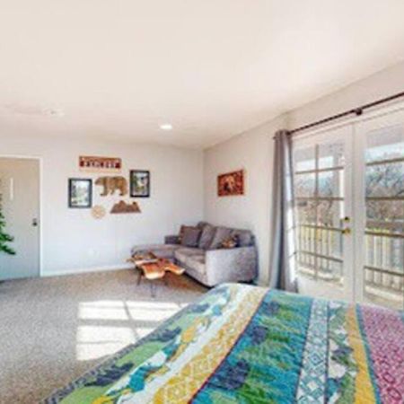 Couples Hideout In Heart Of Oakhurst Dış mekan fotoğraf