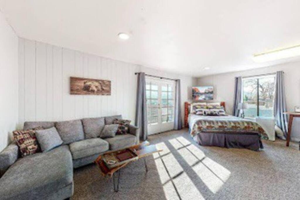 Couples Hideout In Heart Of Oakhurst Dış mekan fotoğraf